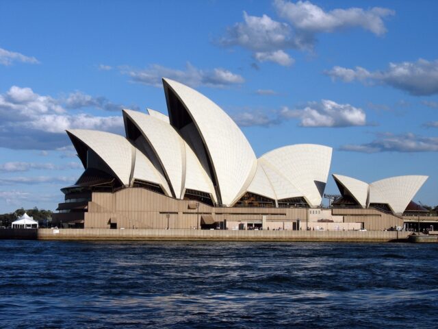 シドニーのオペラハウスの画像